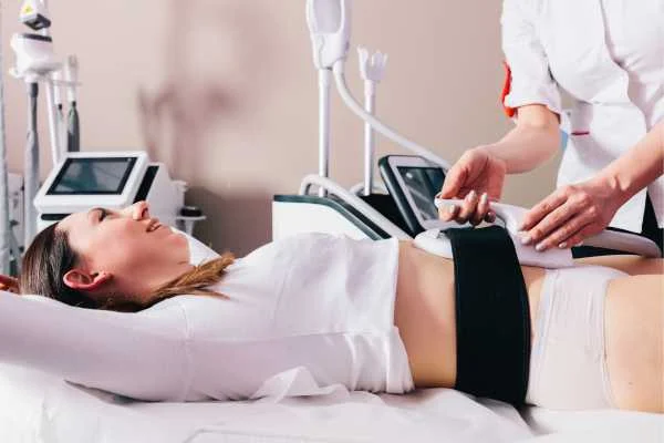 woman having body sculpting to help improve her body image and her mental health West Dulwich